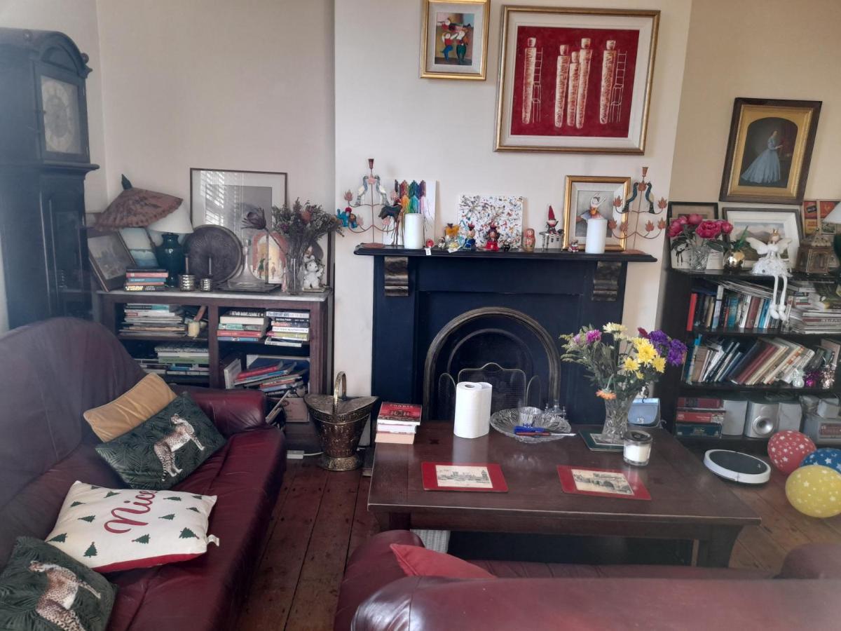 Annesley Park-Homestay Ap ダブリン エクステリア 写真