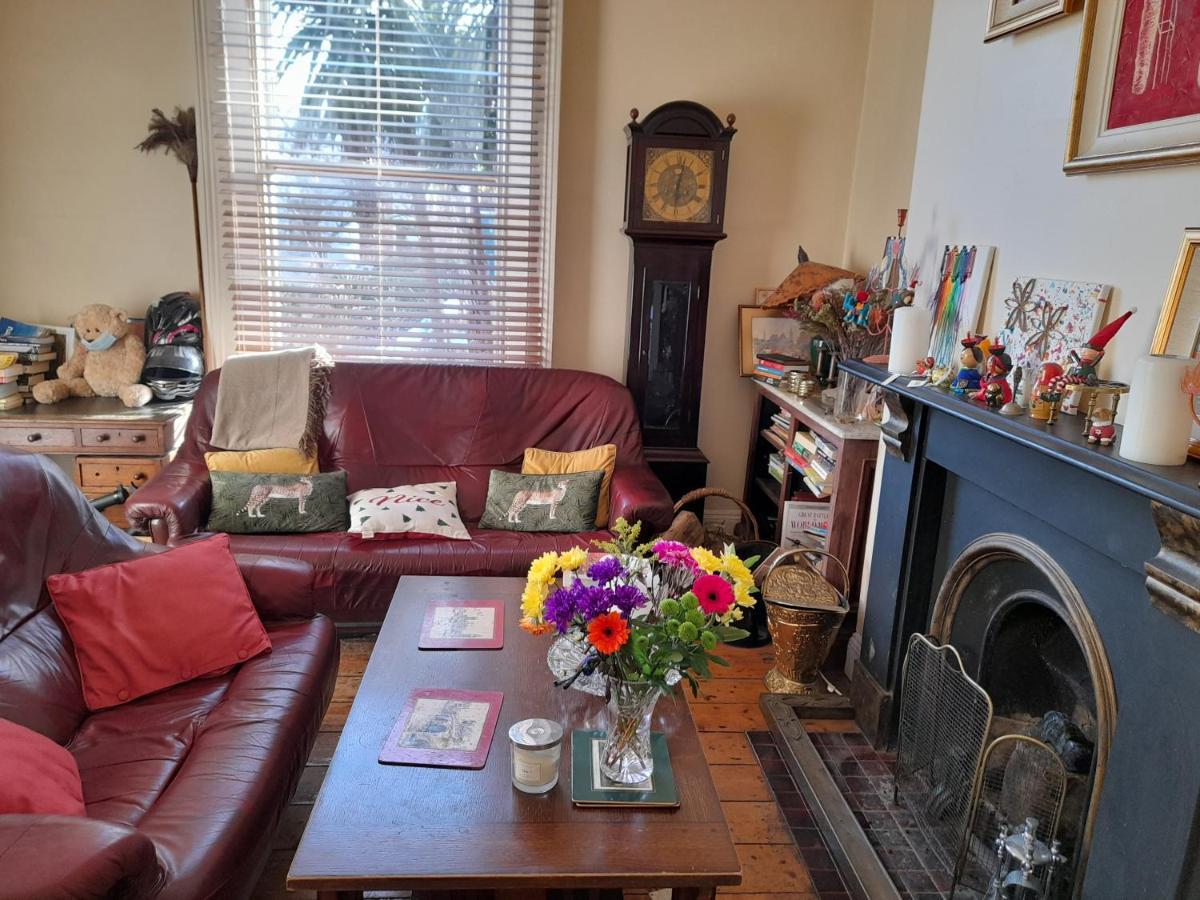 Annesley Park-Homestay Ap ダブリン エクステリア 写真