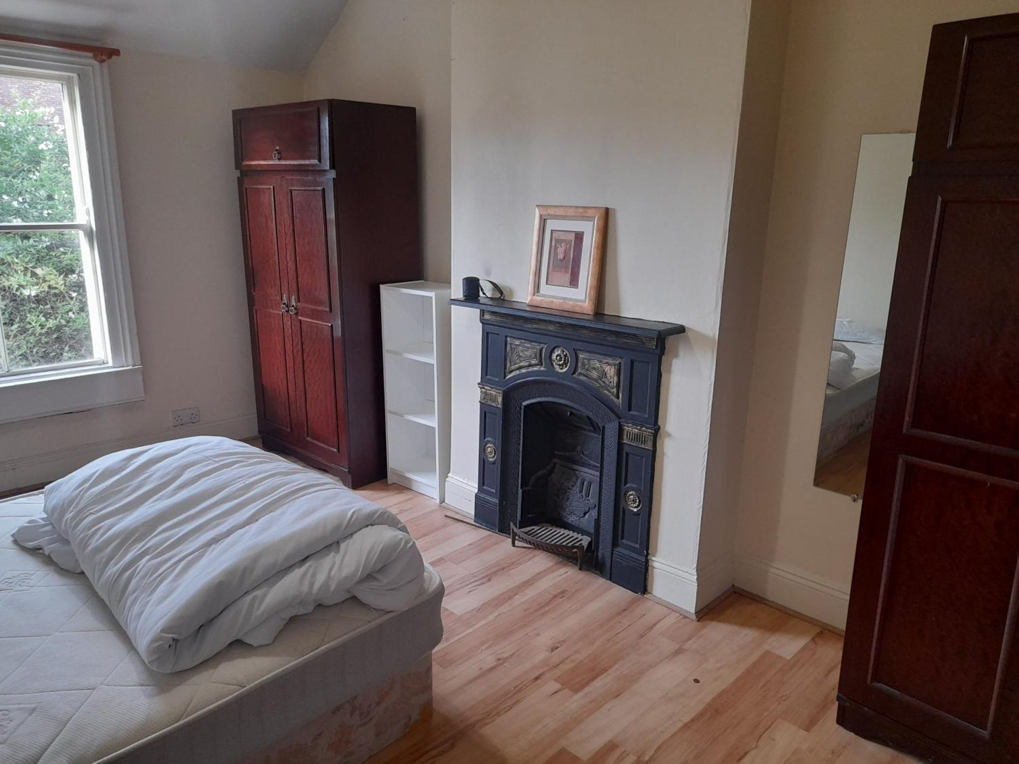 Annesley Park-Homestay Ap ダブリン エクステリア 写真